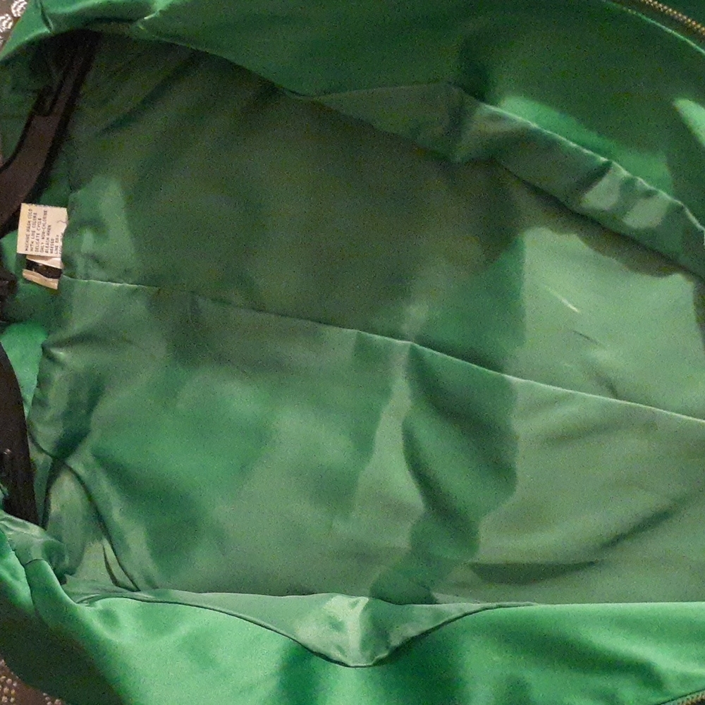 Green Jacket - Picture 4 of 11